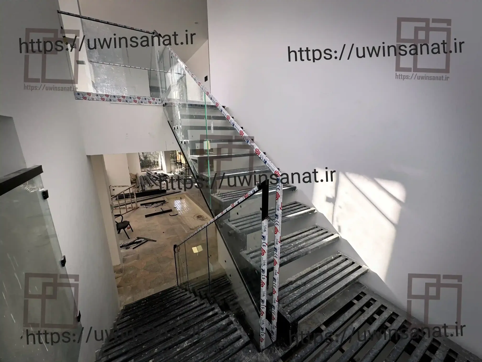 جزئیات اتصال و اجرای نمای شیشه ای کرتین وال پروژه لادن